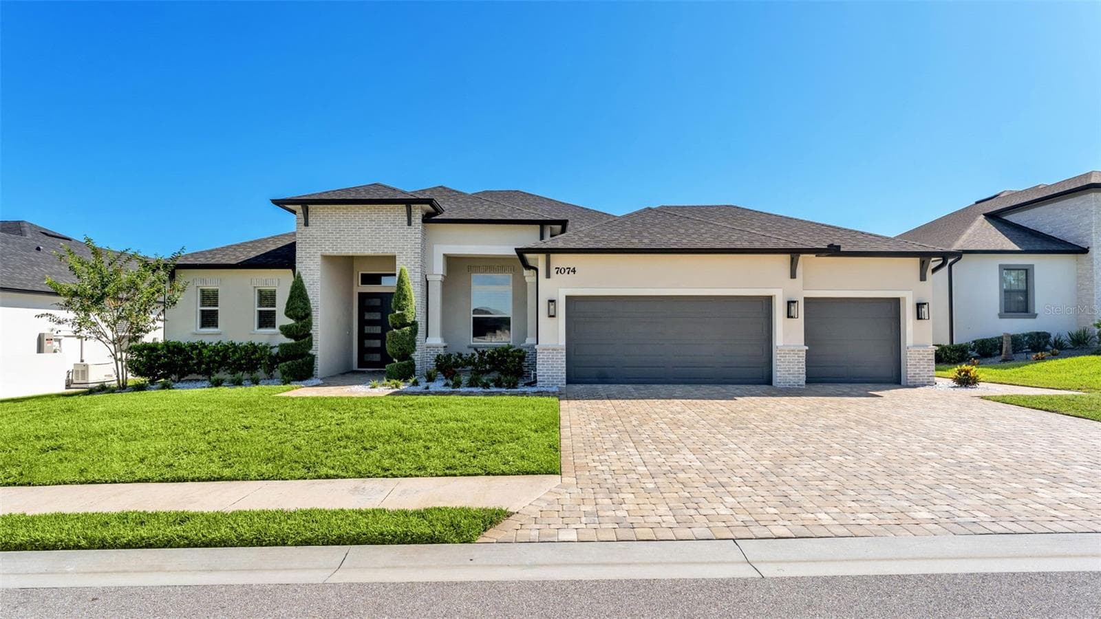 Single Family Residence at 7074 BENTRIDGE DR, LAKELAND, photo 5 of 94