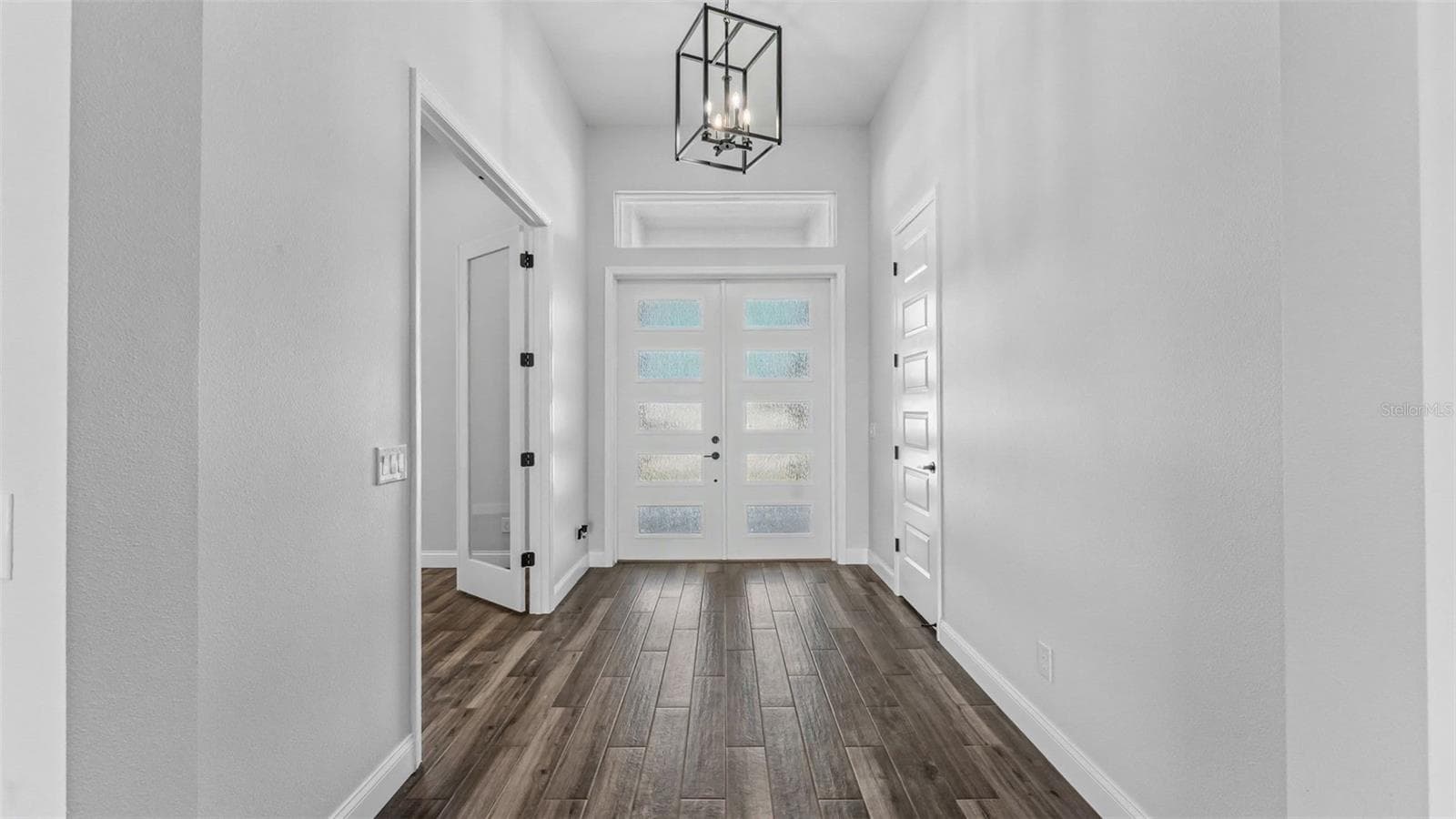 Single Family Residence at 7074 BENTRIDGE DR, LAKELAND, photo 6 of 94