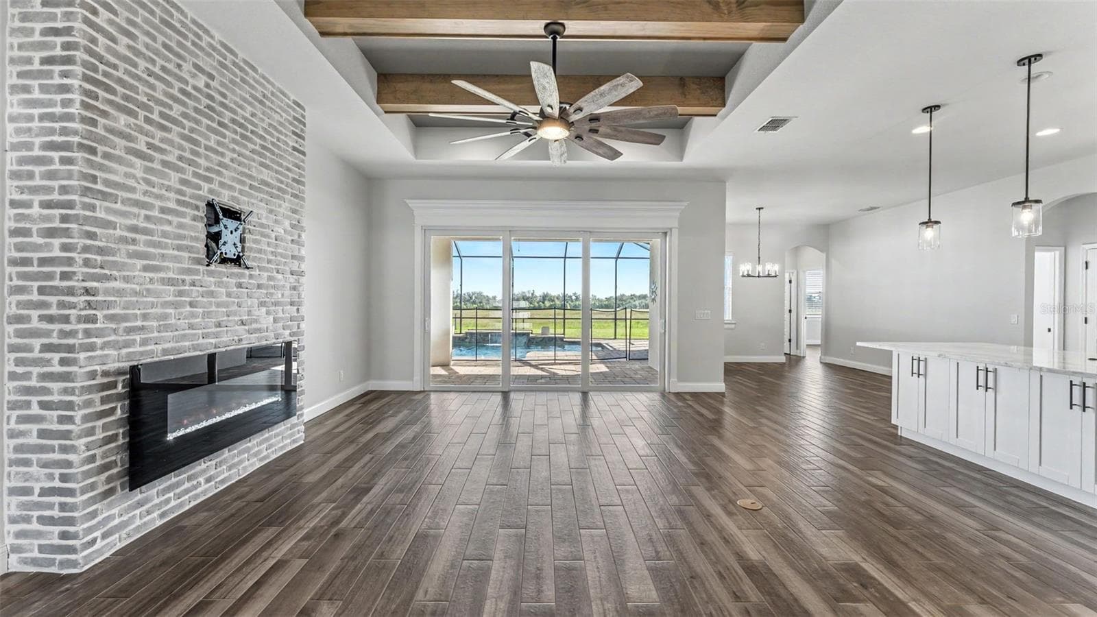 Single Family Residence at 7074 BENTRIDGE DR, LAKELAND, photo 10 of 94