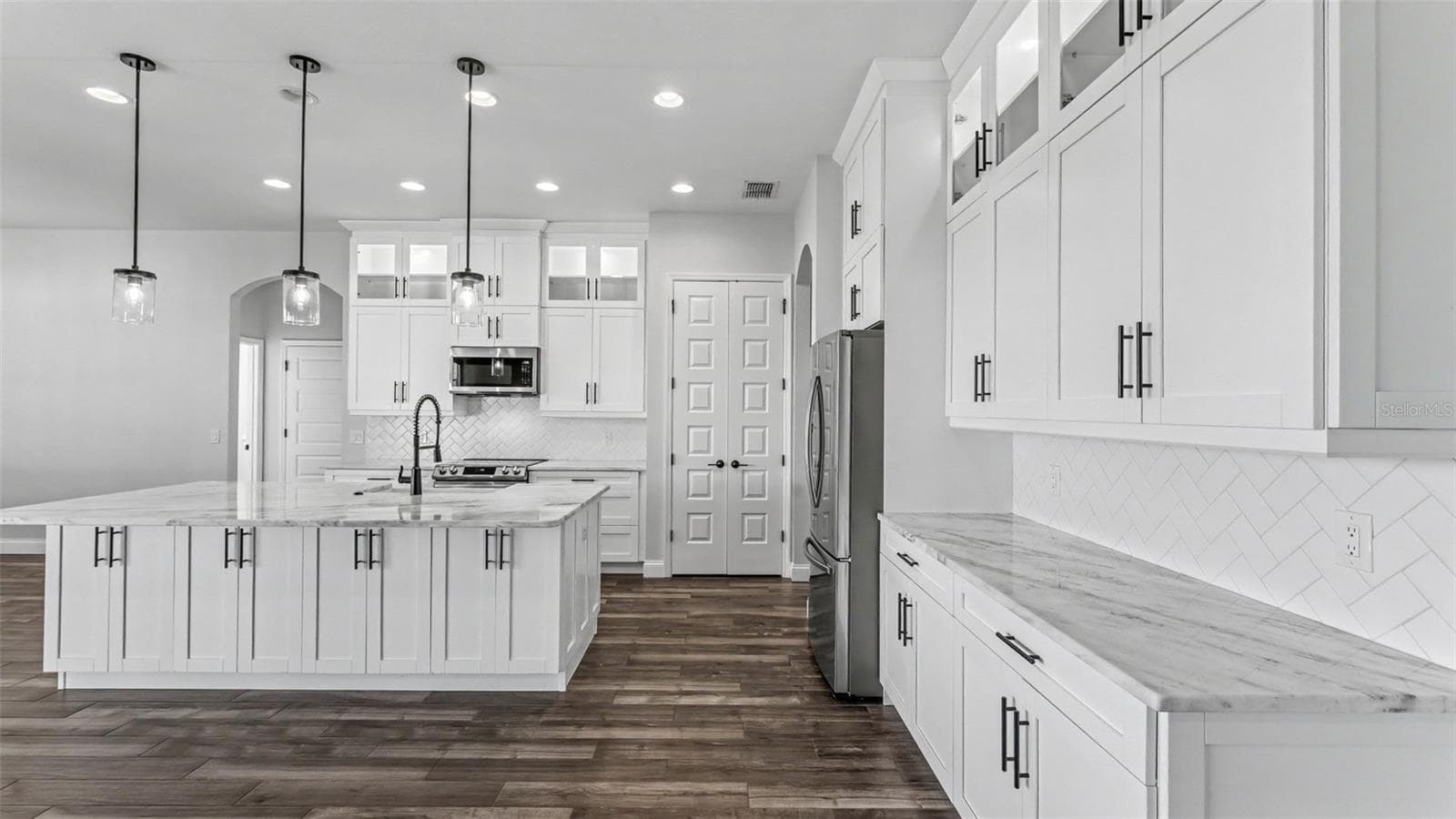 Single Family Residence at 7074 BENTRIDGE DR, LAKELAND, photo 18 of 94