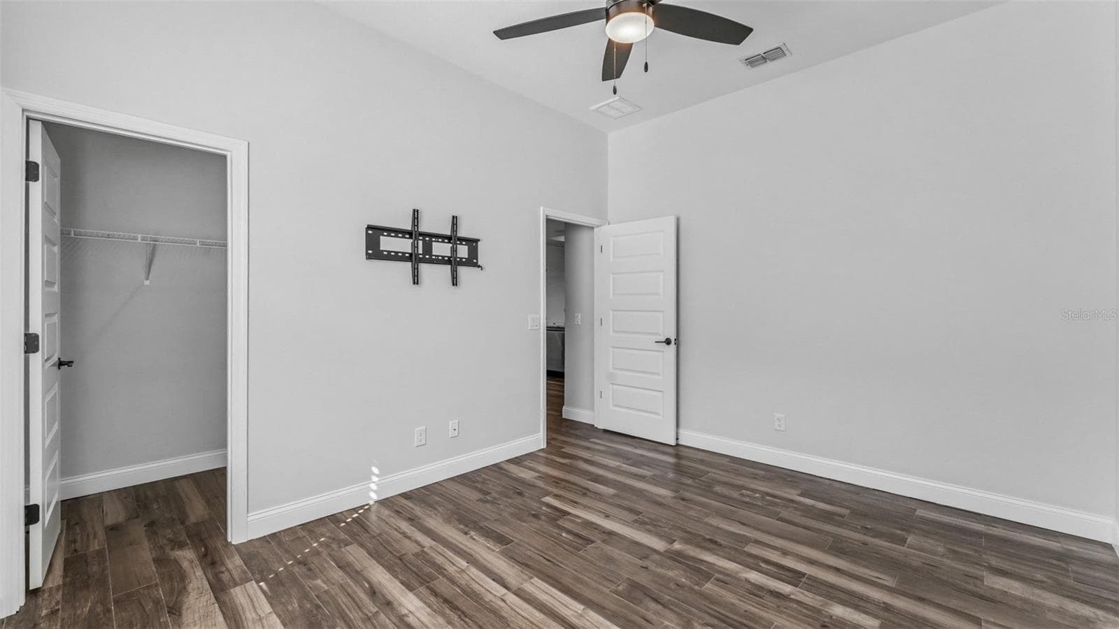 Single Family Residence at 7074 BENTRIDGE DR, LAKELAND, photo 54 of 94