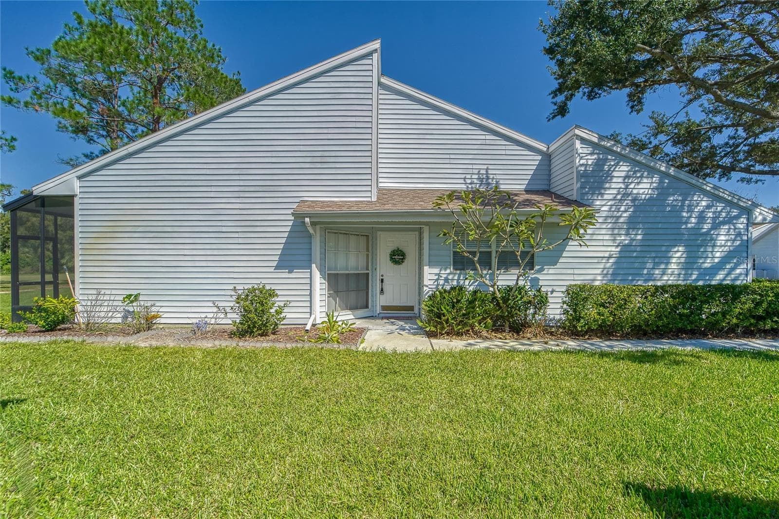 Villa at 16216 RAMBLING VINE DR W, TAMPA, photo 54 of 54