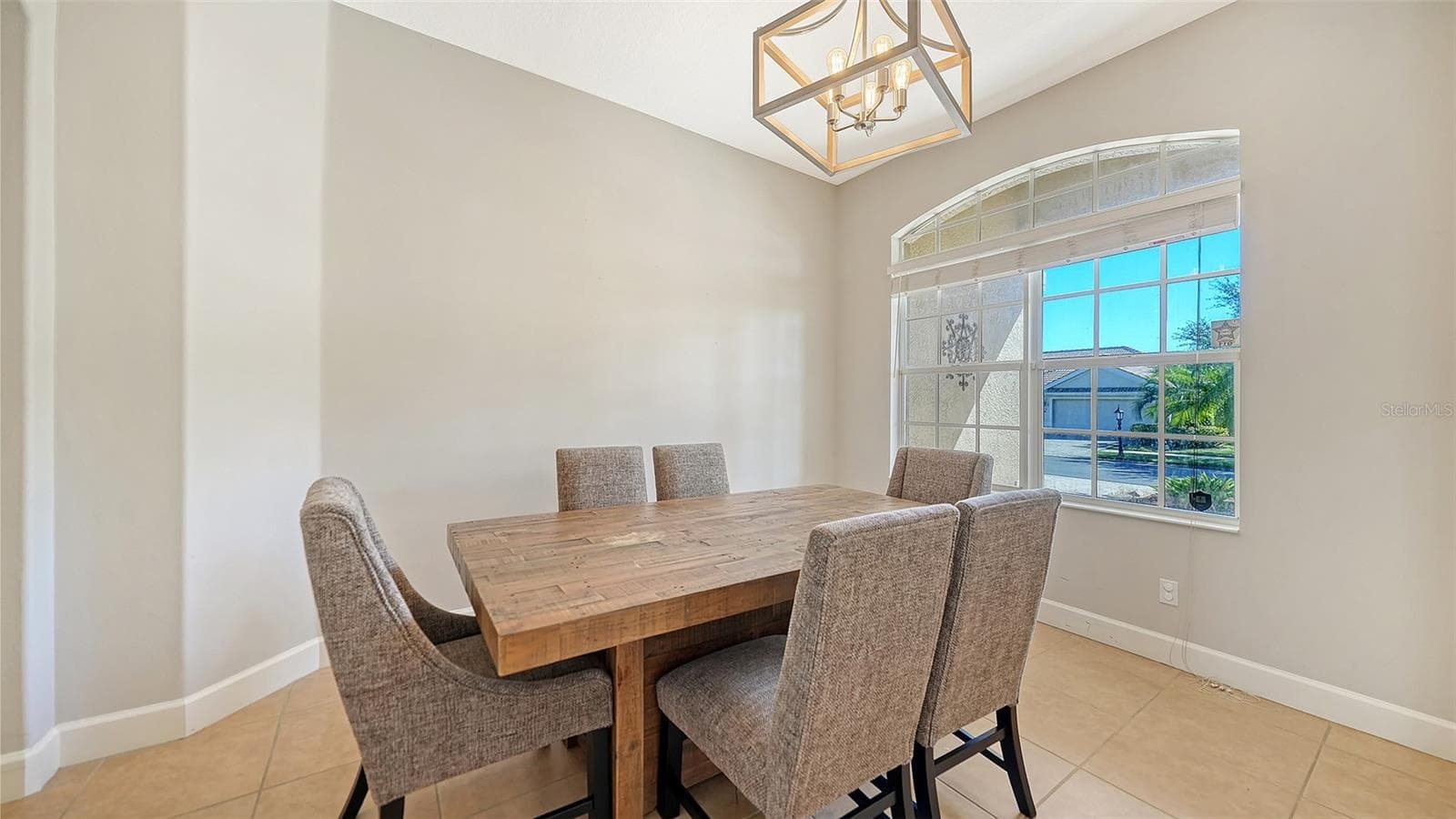 Single Family Residence at 819 GOLDEN POND CT, OSPREY, photo 9 of 51