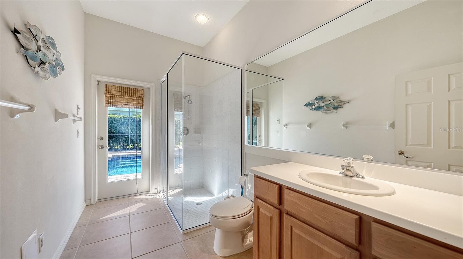 Bathroom three and pool bath - 819 GOLDEN POND CT, OSPREY