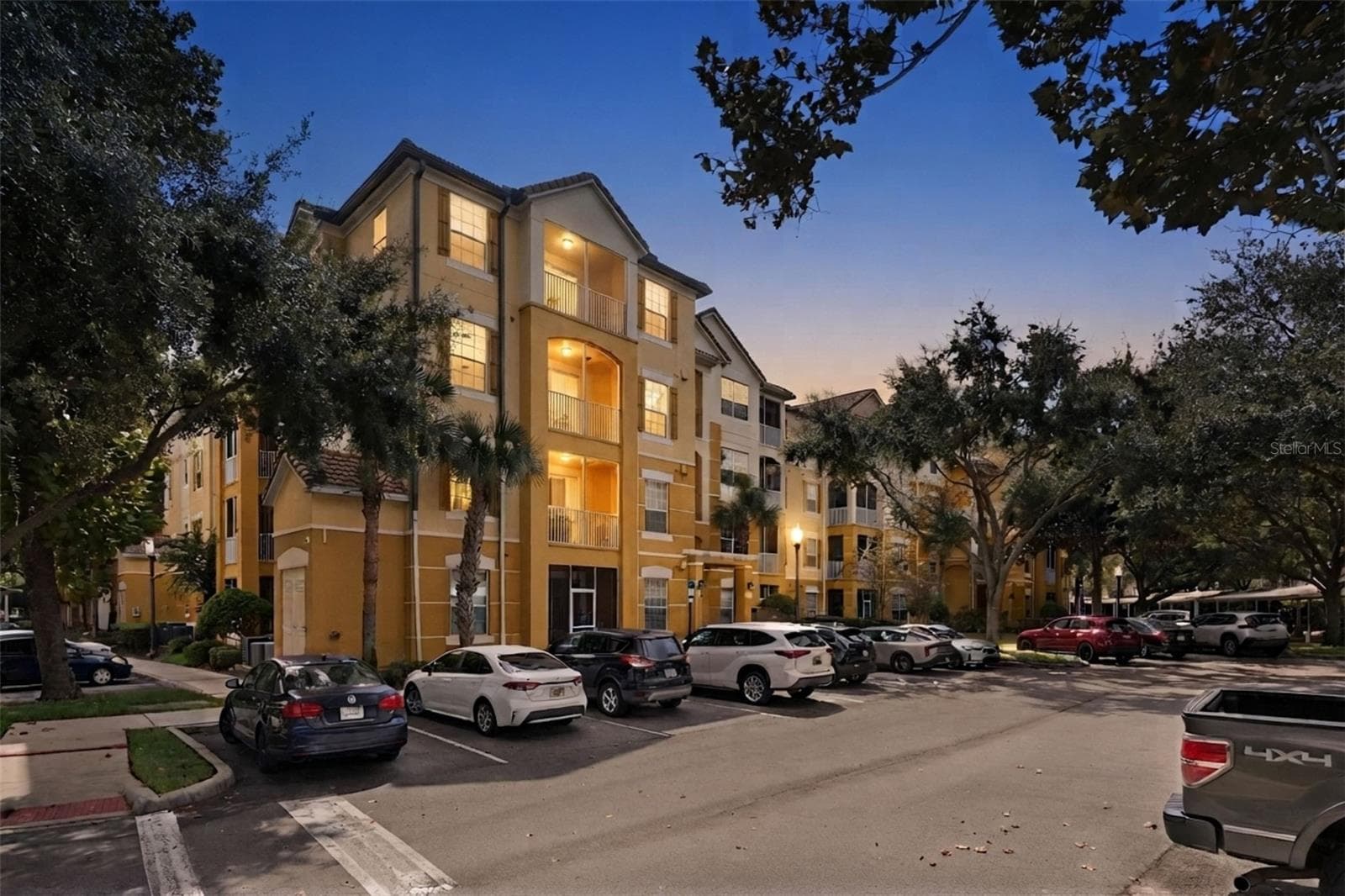 Condominium at 3314 ROBERT TRENT JONES DR #10701, ORLANDO, photo 2 of 36