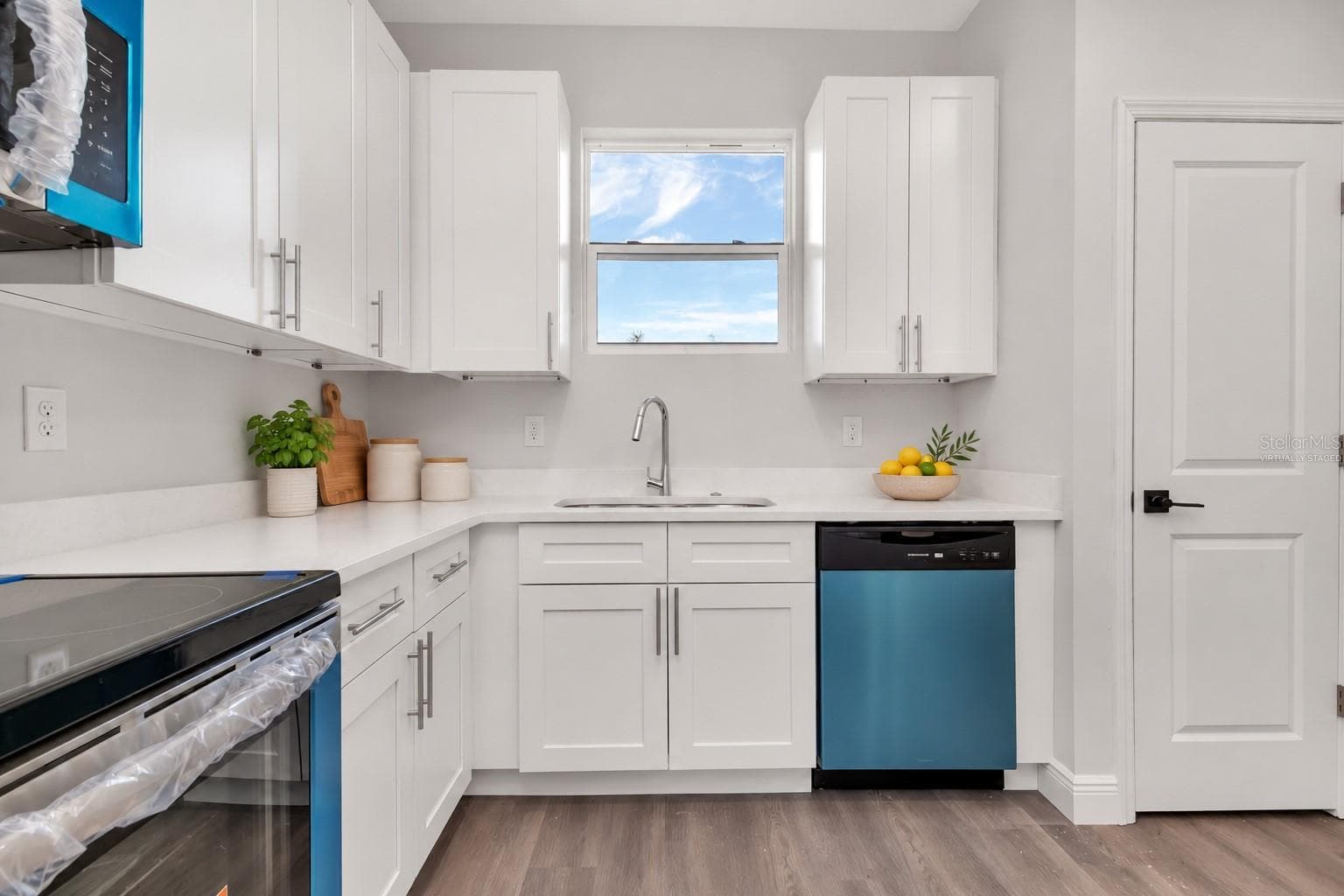 Virtually staged - 13314 HOLTVILLE AVE, PORT CHARLOTTE