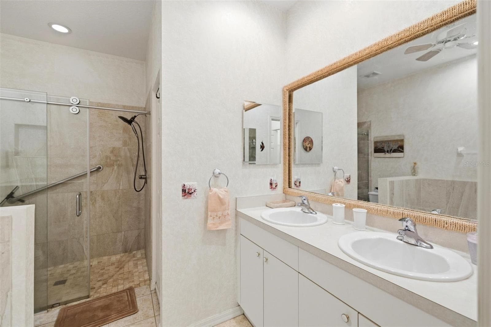 Single Family Residence at 1284 GREEN OAK TRL, PORT CHARLOTTE, photo 23 of 58