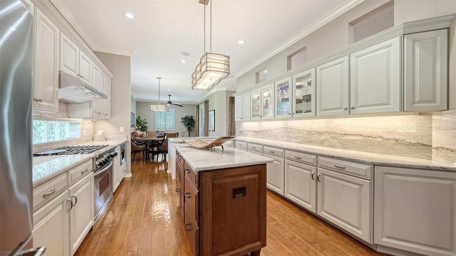 Single Family Residence at 5109 CANTABRIA CRST, SARASOTA, photo 28 of 70