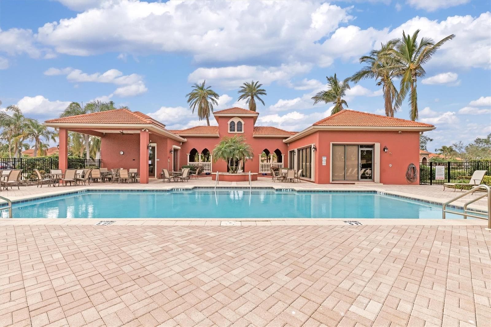 Single Family Residence at 5109 CANTABRIA CRST, SARASOTA, photo 66 of 70