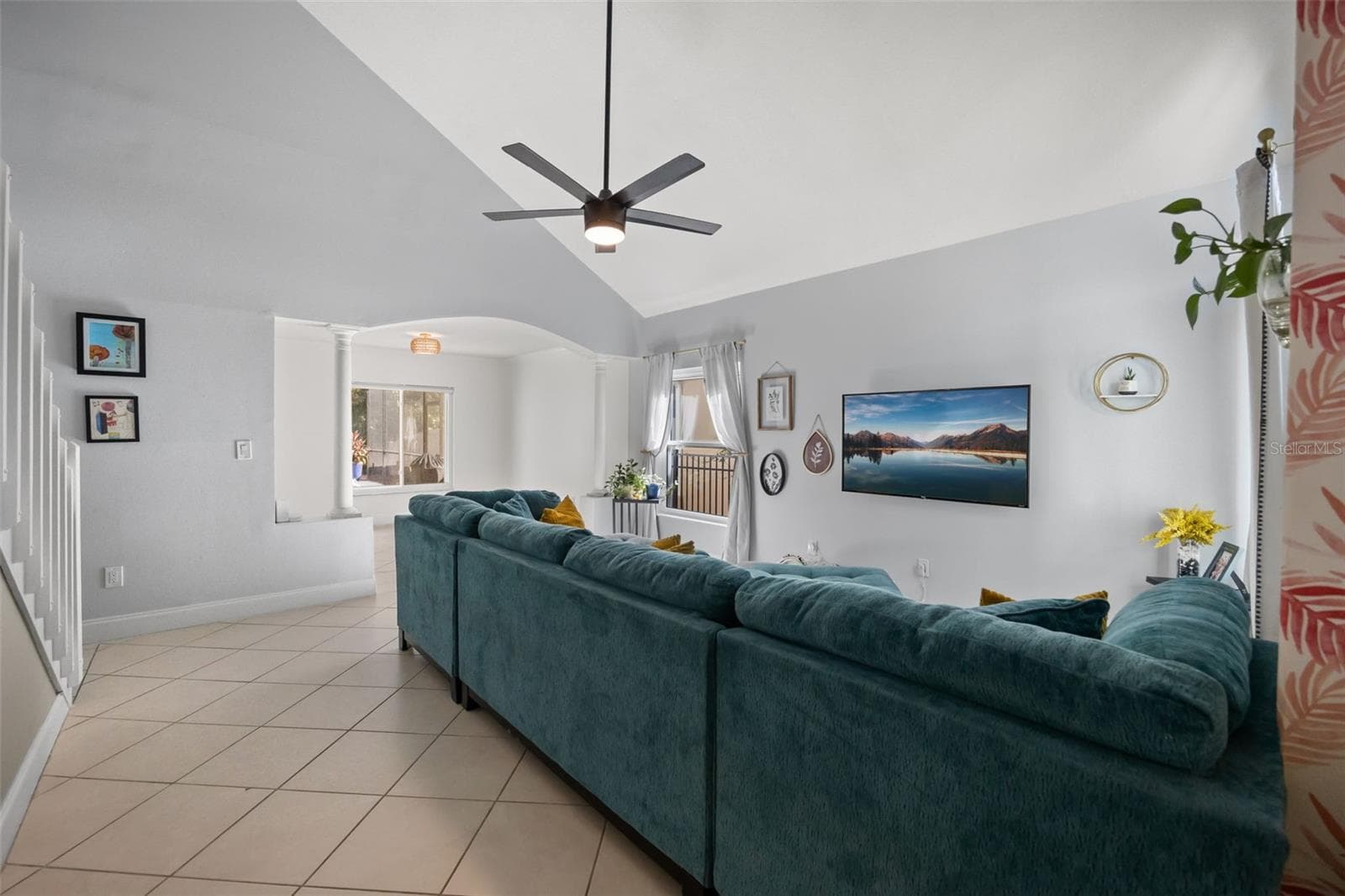 Single Family Residence at 1314 AUGUSTA NATIONAL BLVD, WINTER SPRINGS, photo 6 of 37