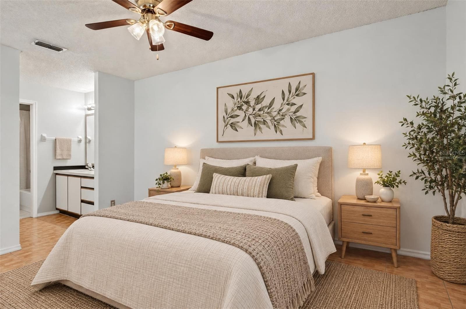 Virtually Staged - 3117 SANDY SHORE LN, KISSIMMEE