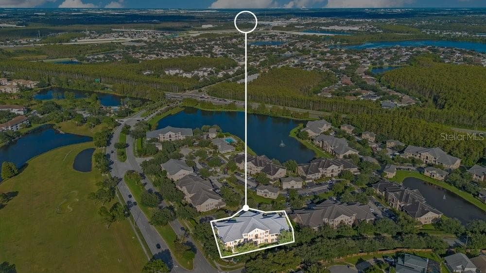 Building within Community - 14238 FREDRICKSBURG DR #304, ORLANDO