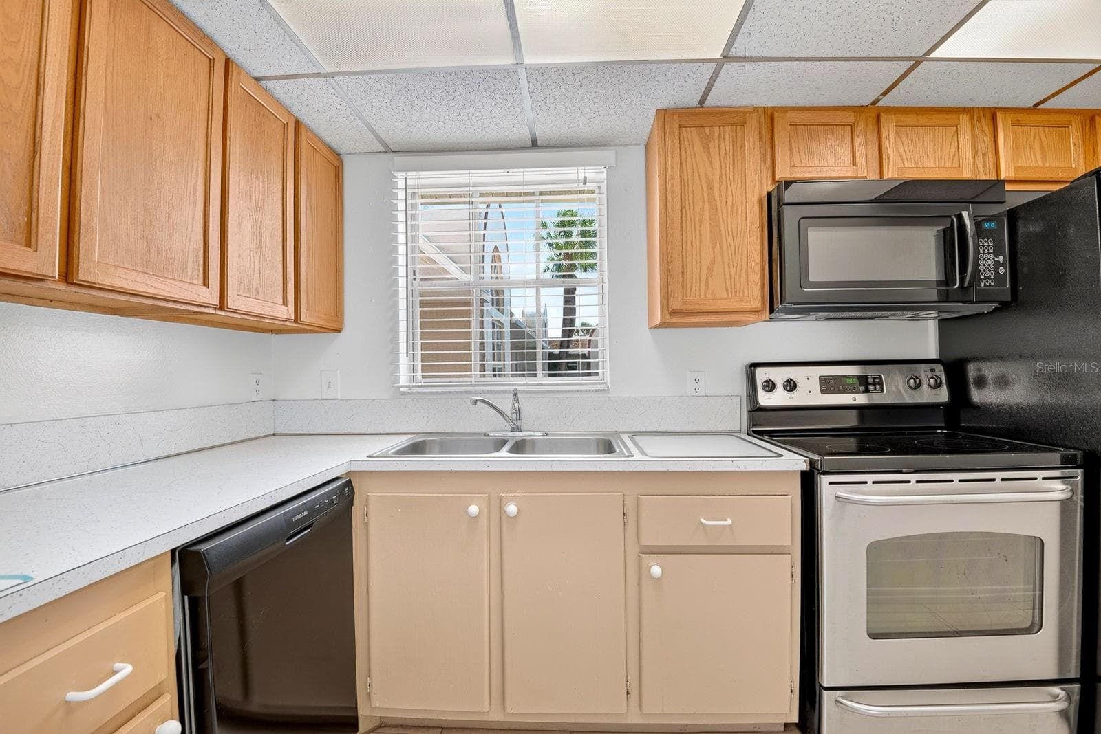 Condominium at 2727 75TH ST W #7A15, BRADENTON, photo 13 of 27