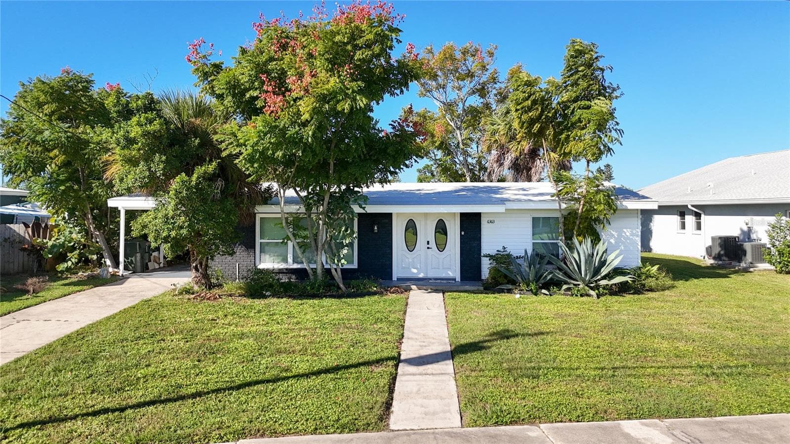 Single Family Residence at 6363 TALBOT ST, NORTH PORT, photo 56 of 60