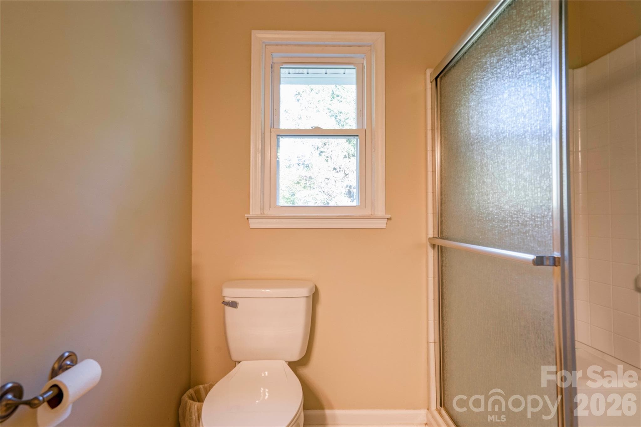Bathroom 1 - 1550 Burke Road, Shelby