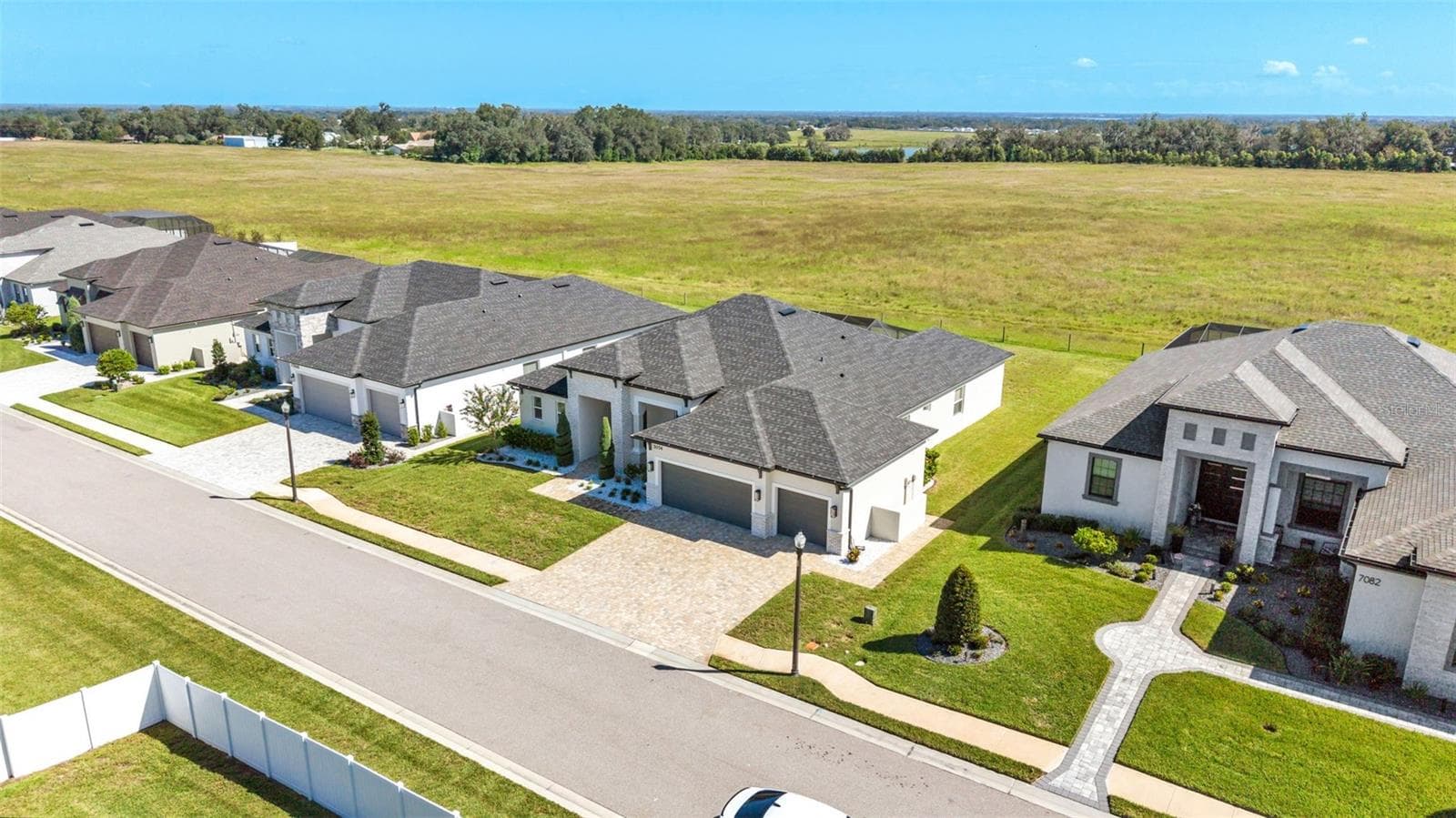 Single Family Residence at 7074 BENTRIDGE DR, LAKELAND, photo 88 of 94