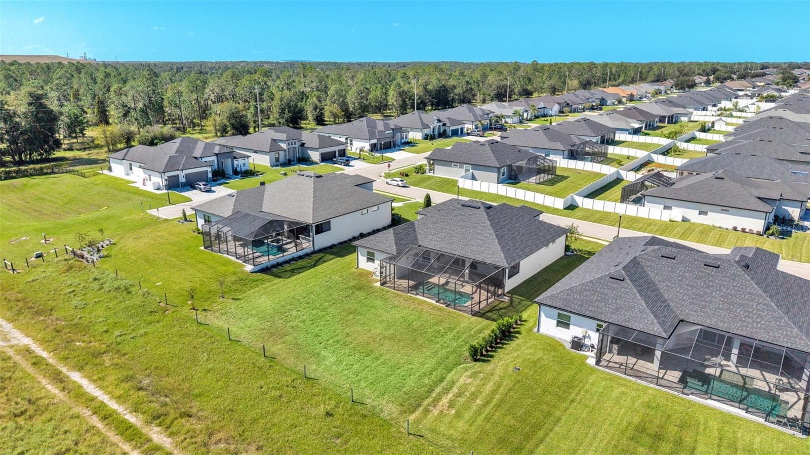 Single Family Residence at 7074 BENTRIDGE DR, LAKELAND, photo 89 of 94