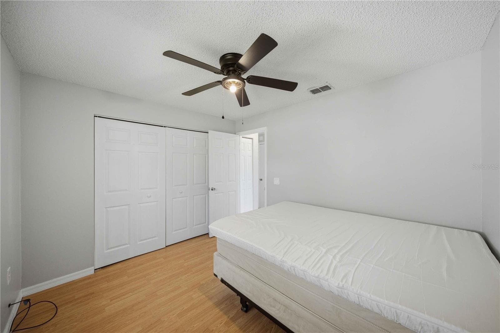 Single Family Residence at 15600 NE JACKSONVILLE RD, CITRA, photo 17 of 28