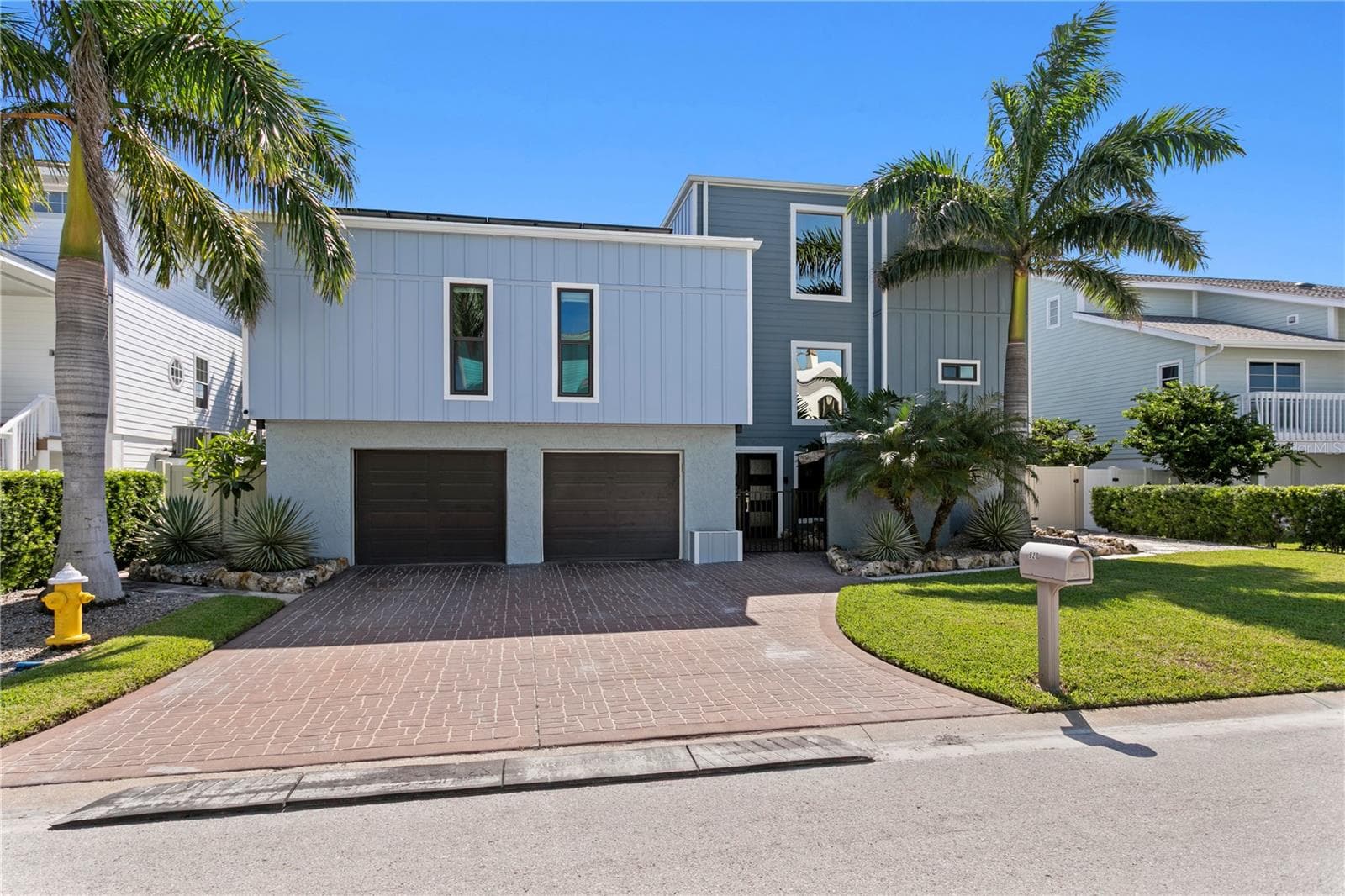 Single Family Residence at 920 59TH AVE, ST PETE BEACH, photo 2 of 79
