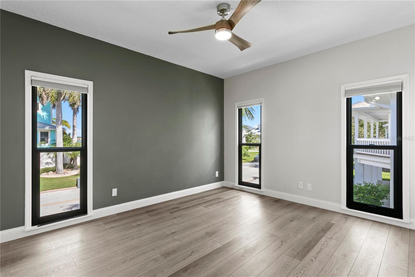 Single Family Residence at 920 59TH AVE, ST PETE BEACH, photo 34 of 79