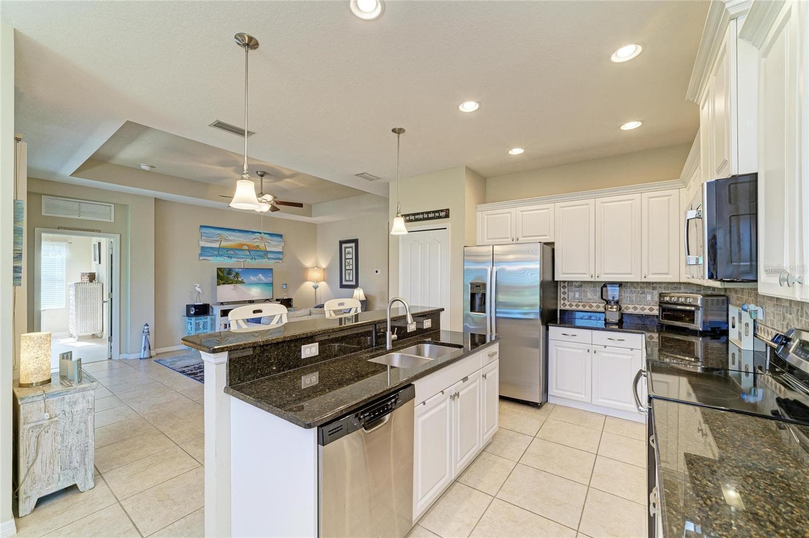Single Family Residence at 11728 FENNEMORE WAY, PARRISH, photo 13 of 55