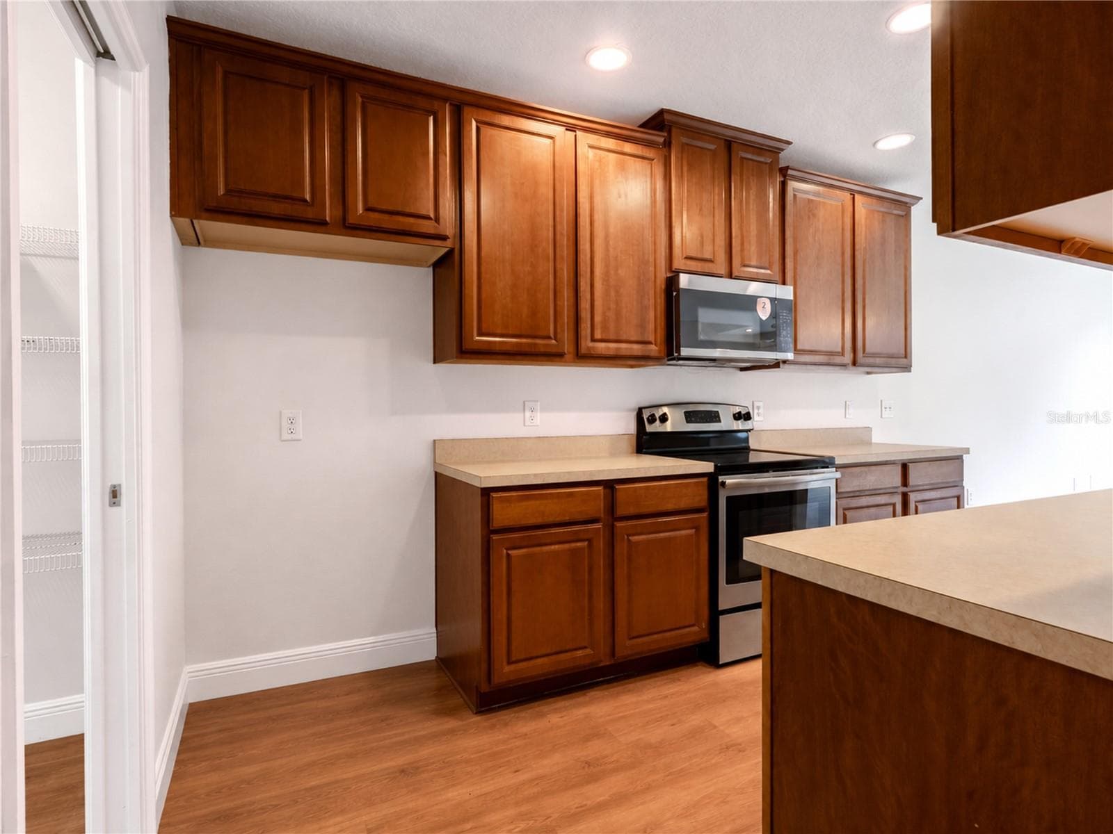 Townhouse at 3175 VIA OTERO DR, KISSIMMEE, photo 10 of 38
