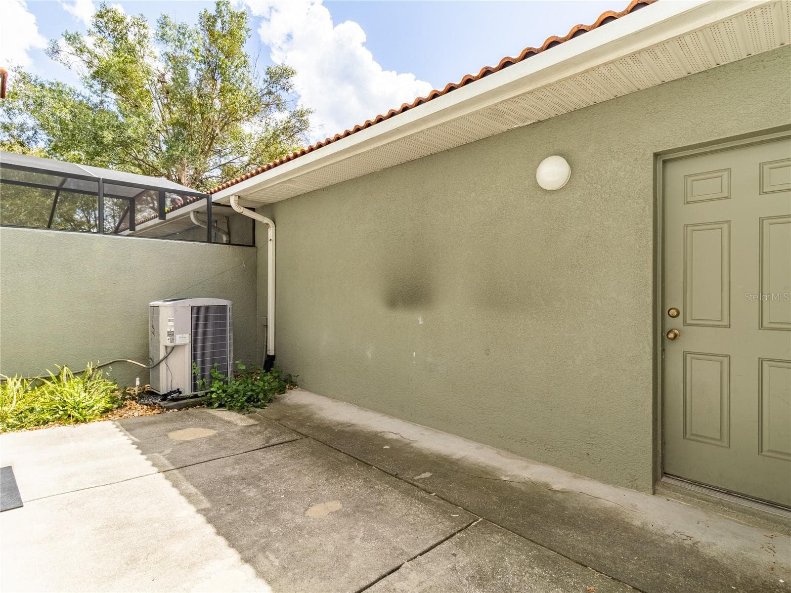 Townhouse at 3175 VIA OTERO DR, KISSIMMEE, photo 32 of 38