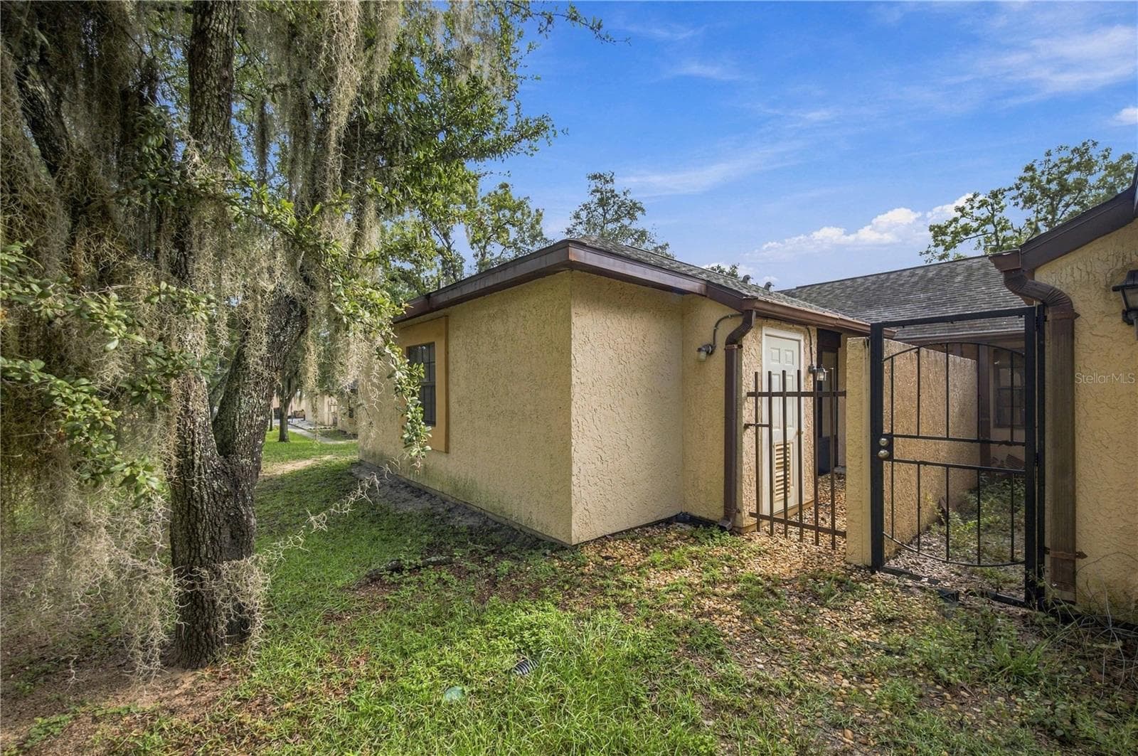 Condominium at 54 PINE TRAK #102F, OCALA, photo 21 of 23