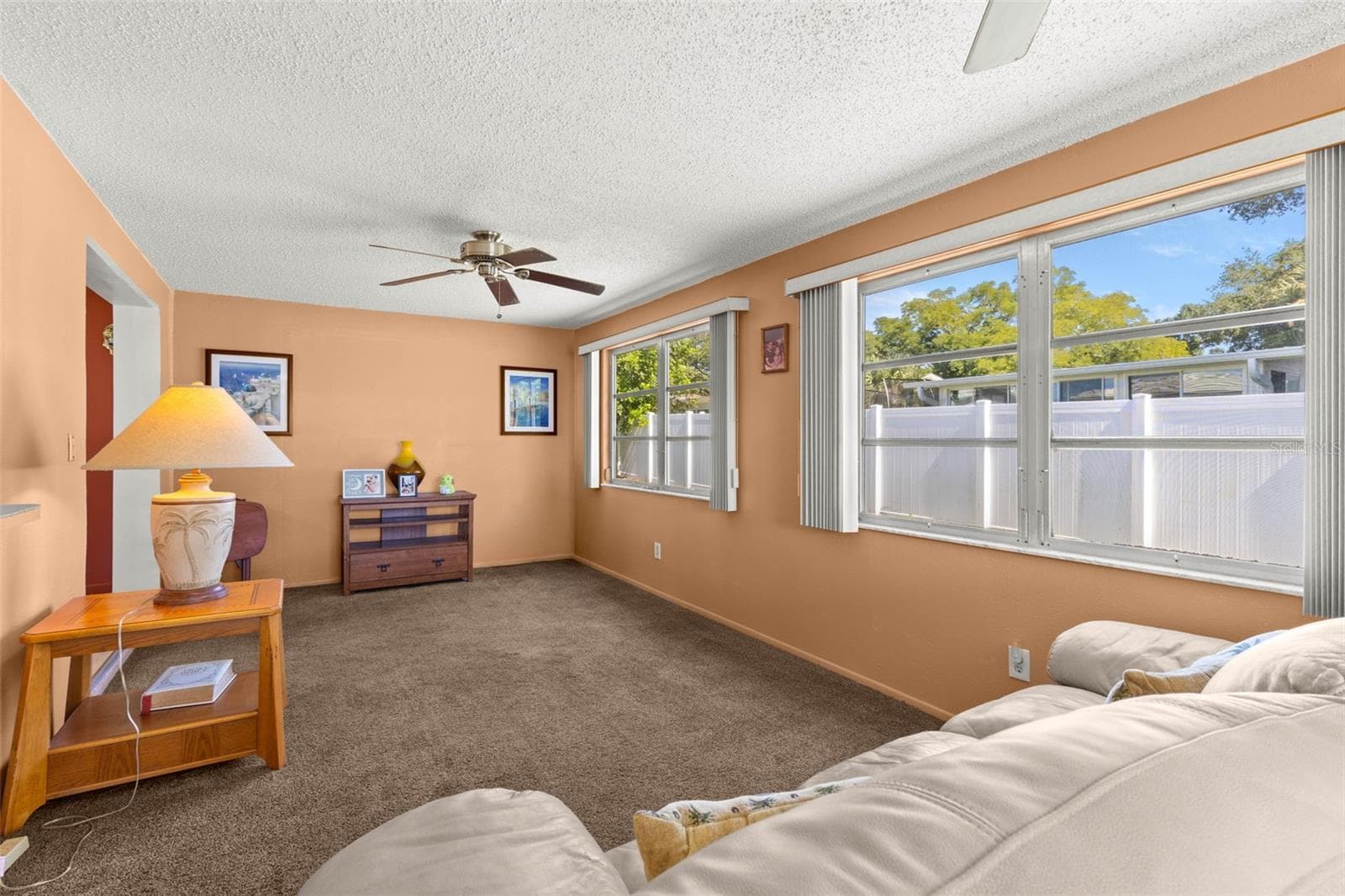 Oversize den/bonus room - 8731 140TH WAY, SEMINOLE