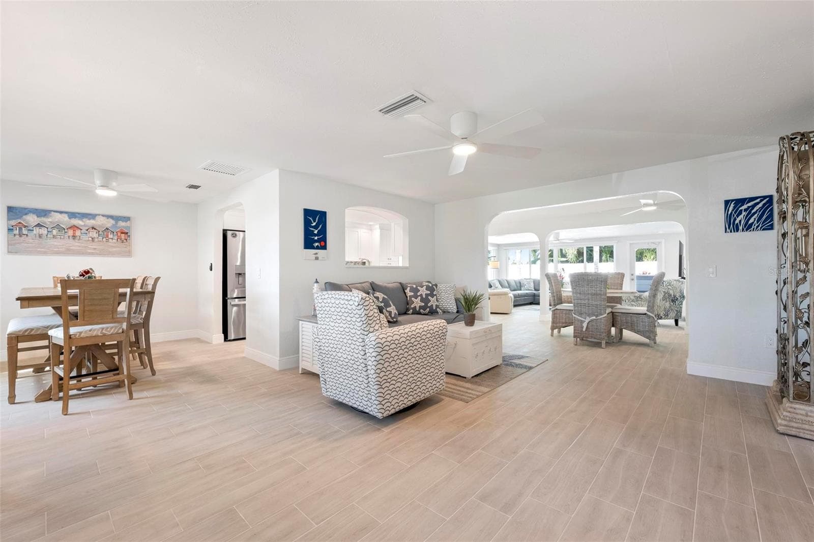 Entryway to the home - 504 69TH ST, HOLMES BEACH