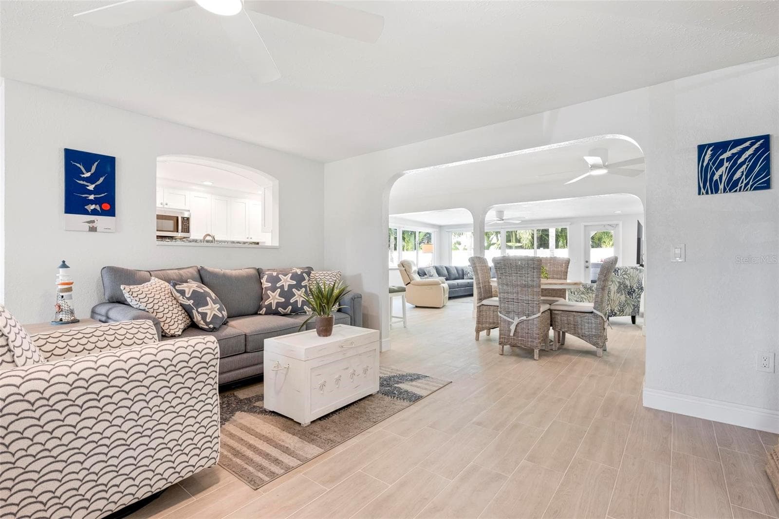 Single Family Residence at 504 69TH ST, HOLMES BEACH, photo 15 of 68