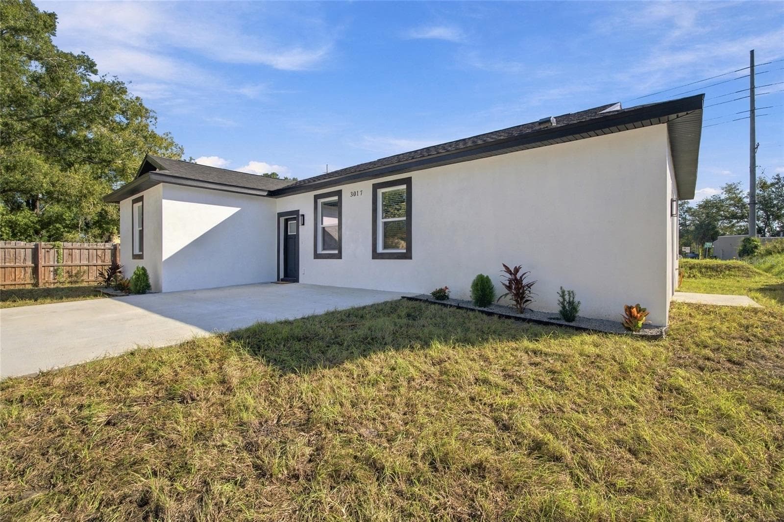 Single Family Residence at 3017 73RD ST N, TAMPA, photo 10 of 55
