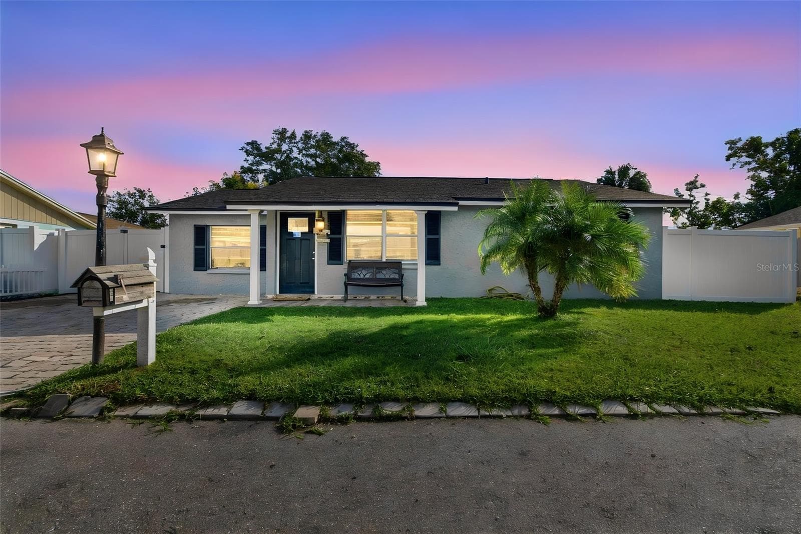 10118 WHEATLEY HILLS CT