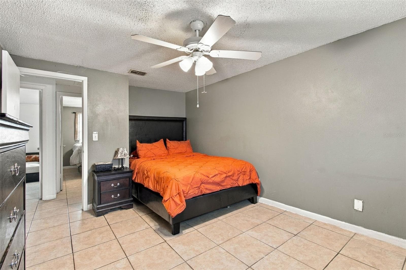 Single Family Residence at 10118 WHEATLEY HILLS CT, TAMPA, photo 37 of 82