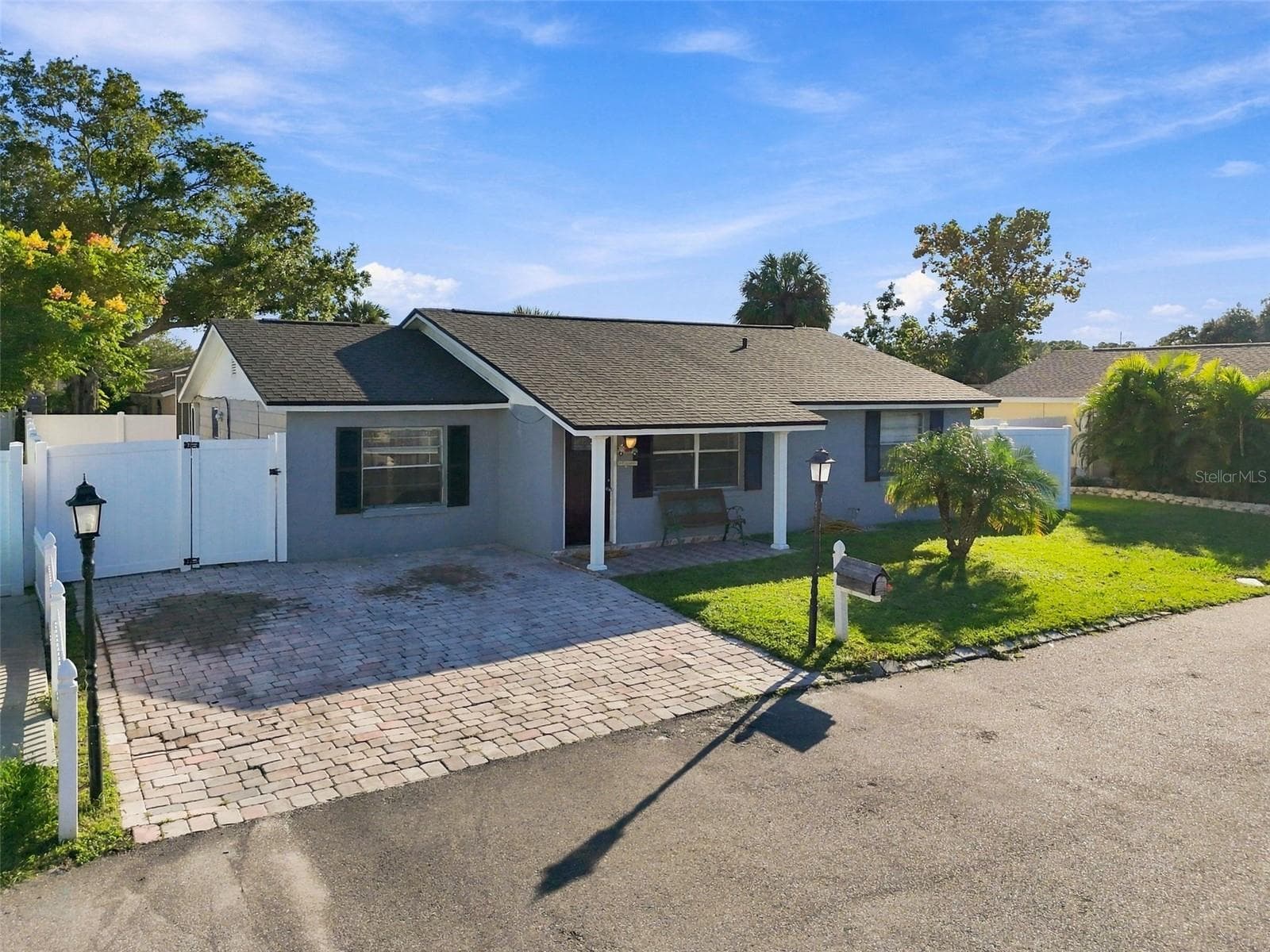 Single Family Residence at 10118 WHEATLEY HILLS CT, TAMPA, photo 62 of 82