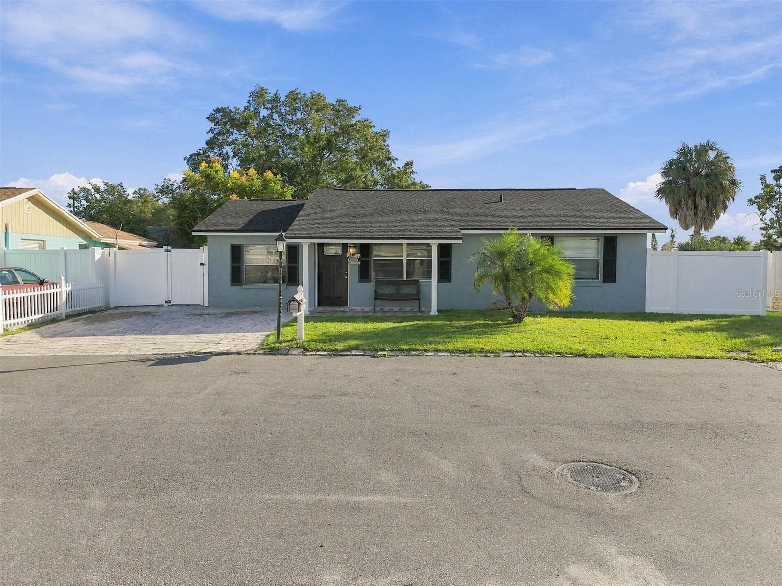 Single Family Residence at 10118 WHEATLEY HILLS CT, TAMPA, photo 66 of 82
