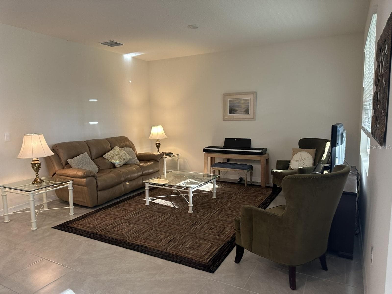 Single Family Residence at 1416 SYLES DR, NEW SMYRNA BEACH, photo 6 of 17