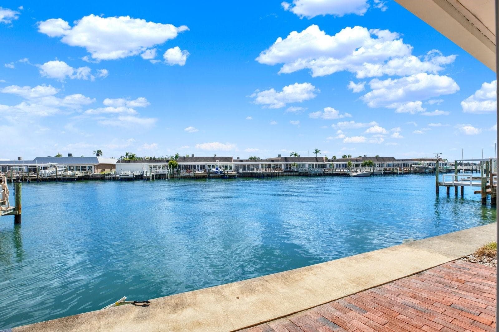 Waterfront - 594 BOCA CIEGA POINT BLVD N, ST PETERSBURG