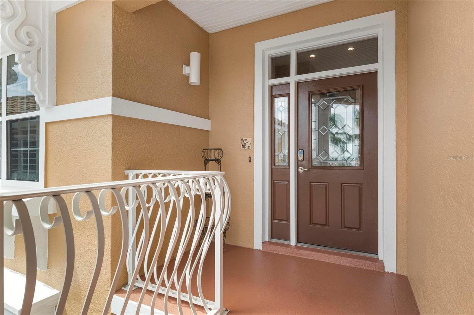 Front entrance - 1900 GULF DR N #1, BRADENTON BEACH
