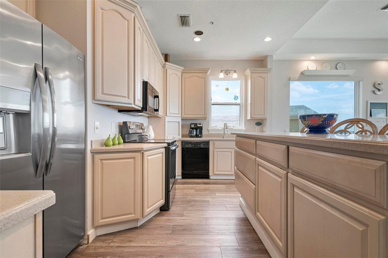 Kitchen - 1900 GULF DR N #1, BRADENTON BEACH