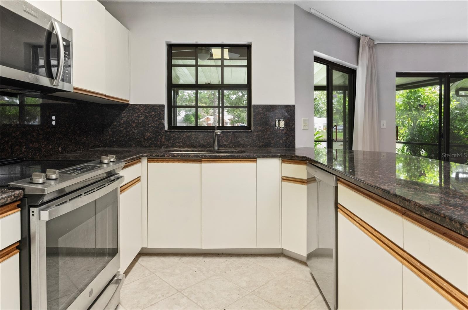 Pantry in Kitchen - 1210 HOUNDS RUN, SAFETY HARBOR