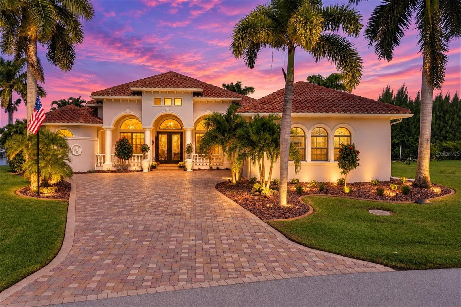 15728 ALDAMA CIR