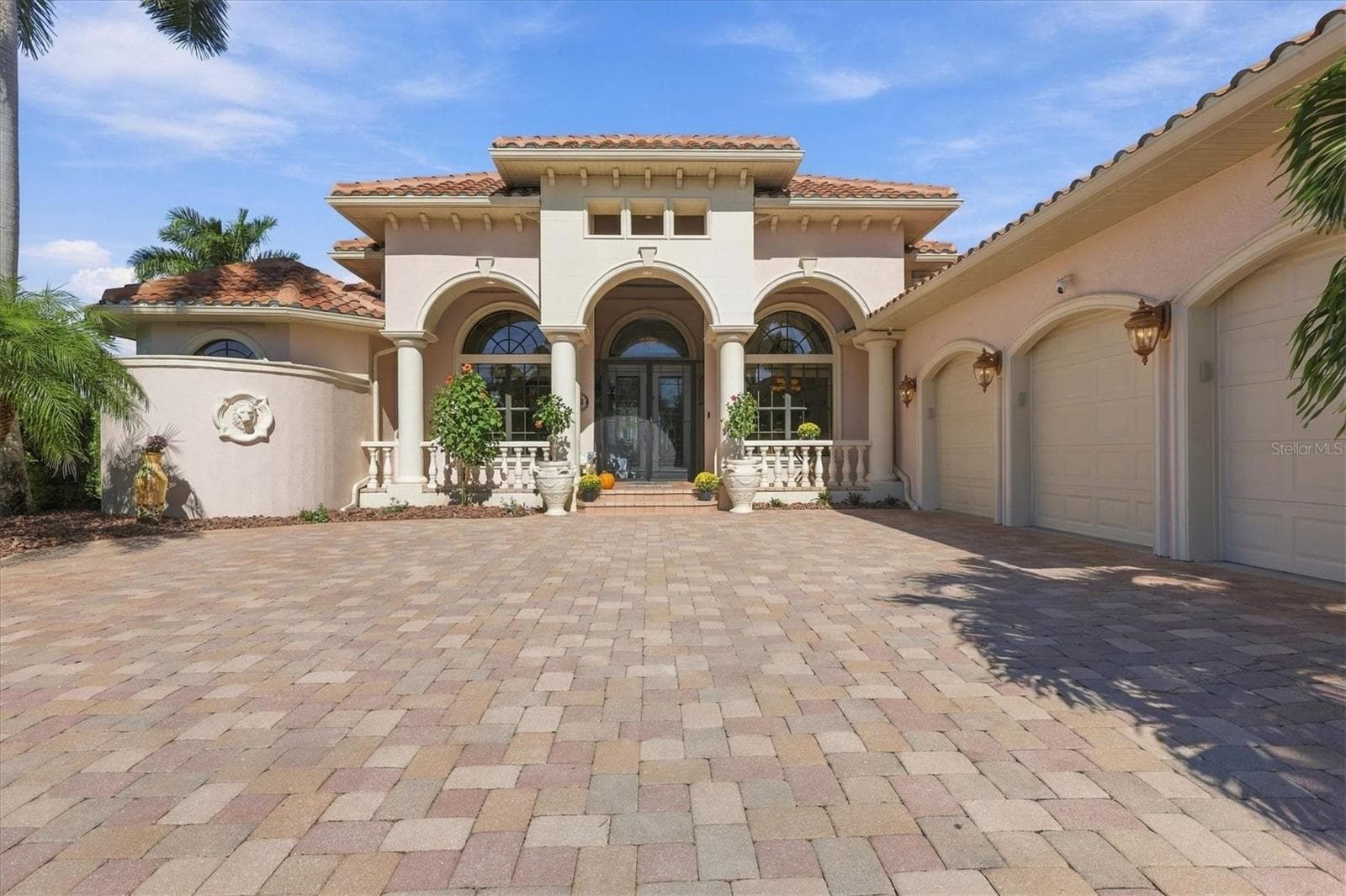 Single Family Residence at 15728 ALDAMA CIR, PORT CHARLOTTE, photo 11 of 71