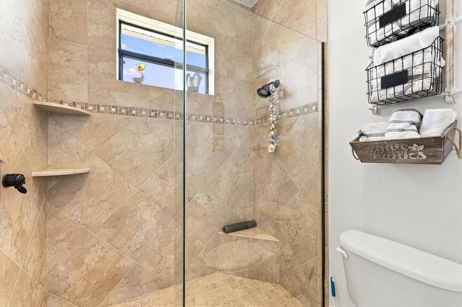 Single Family Residence at 15728 ALDAMA CIR, PORT CHARLOTTE, photo 40 of 71
