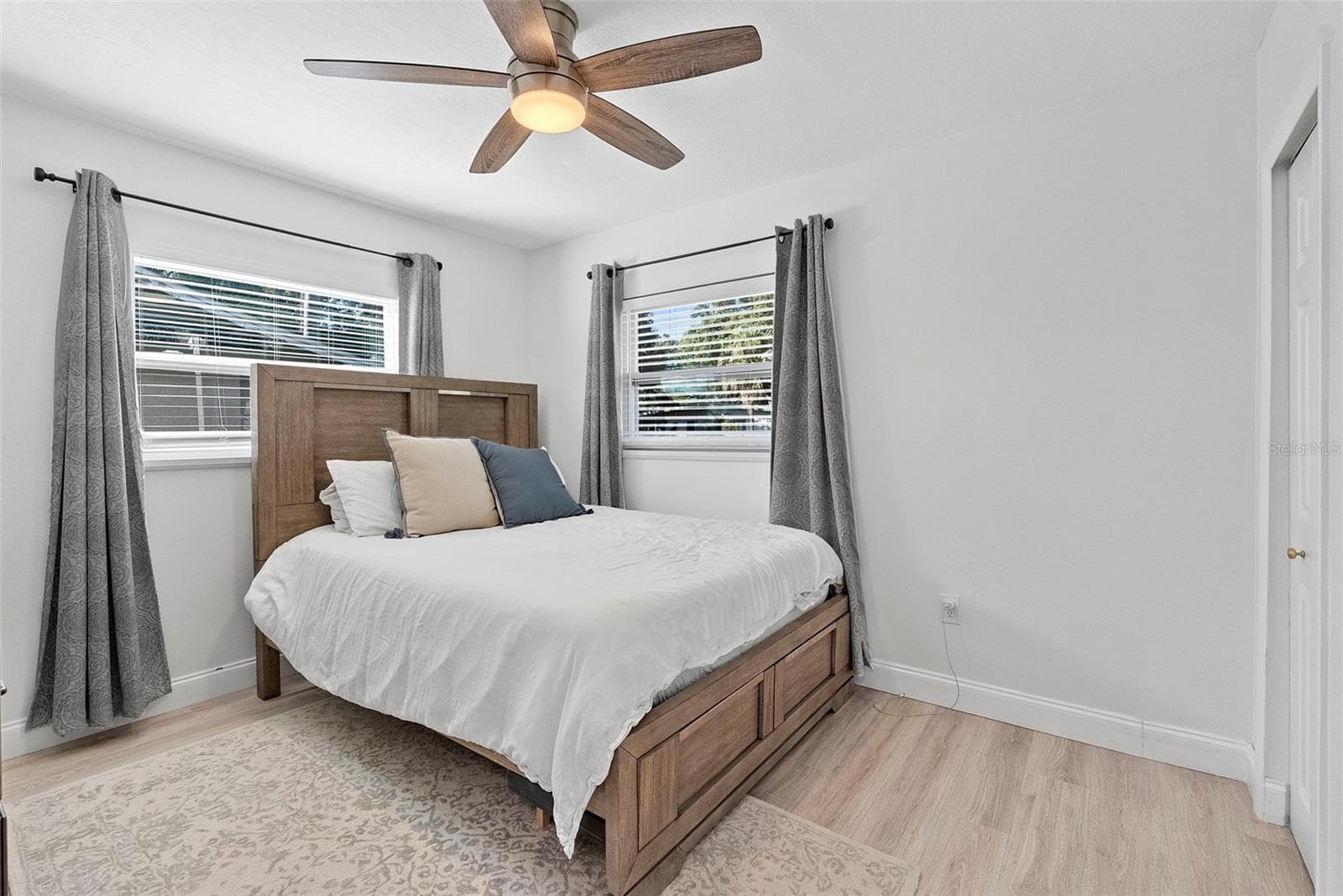 Single Family Residence at 808 DENSMORE DR, WINTER PARK, photo 12 of 26