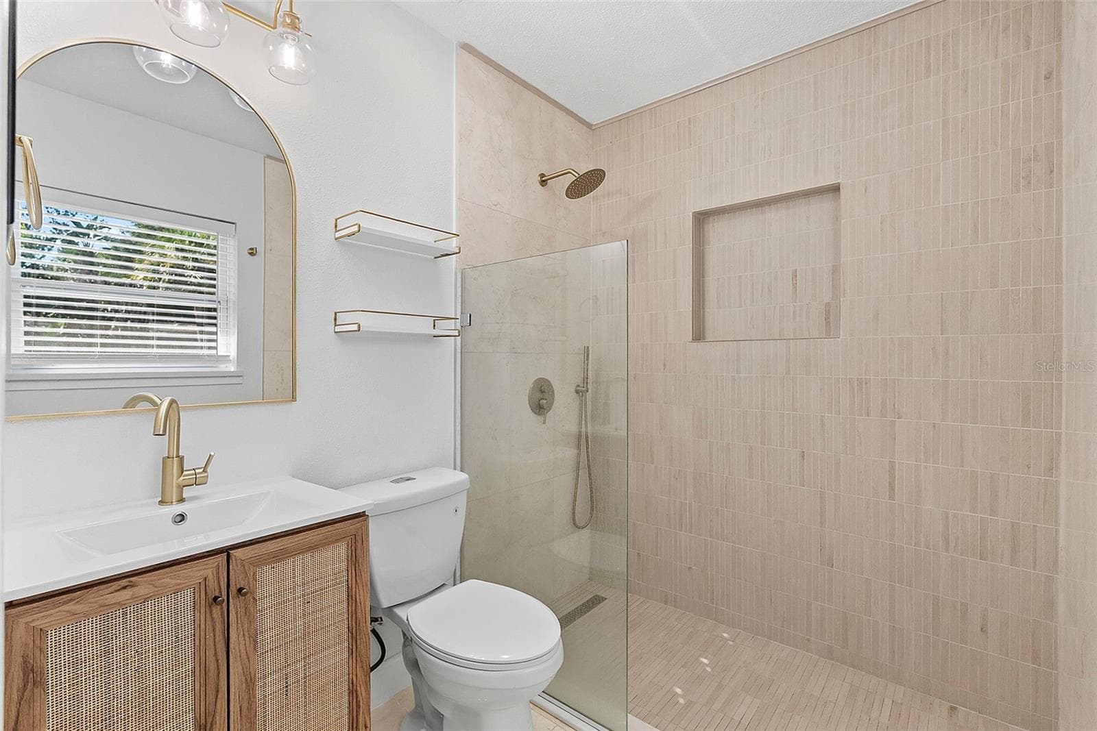 Single Family Residence at 808 DENSMORE DR, WINTER PARK, photo 15 of 26