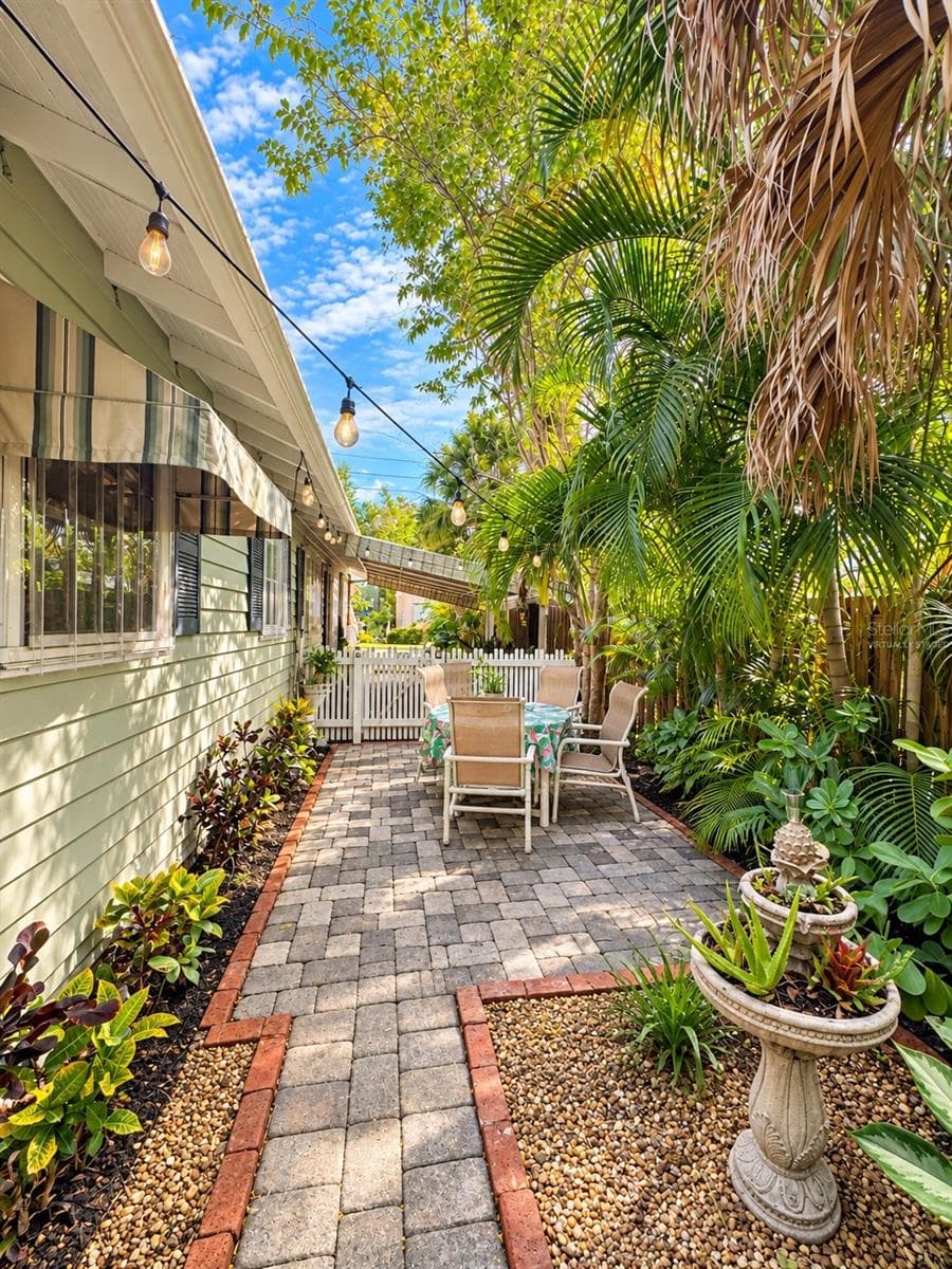 Backyard - Virtually Staged - 1777 ALTA VISTA ST, SARASOTA