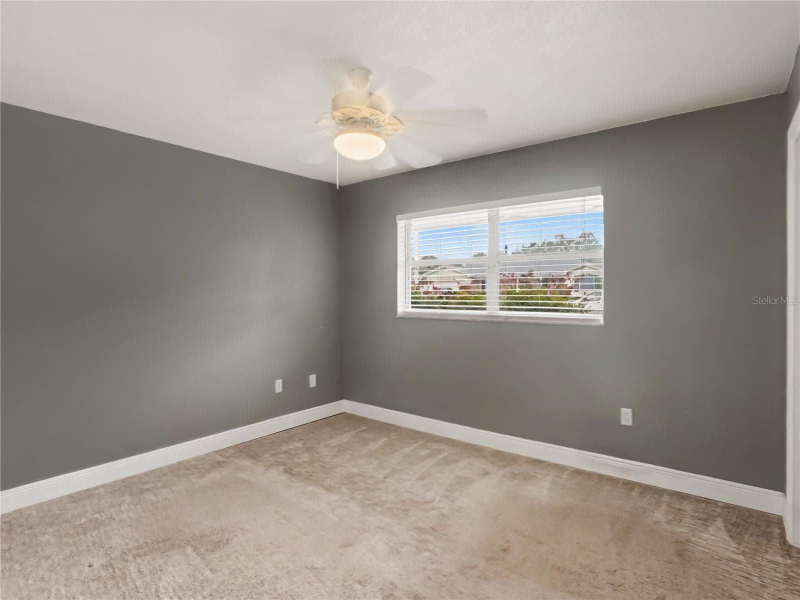 Single Family Residence at 5111 DARDEN AVE, BELLE ISLE, photo 17 of 27