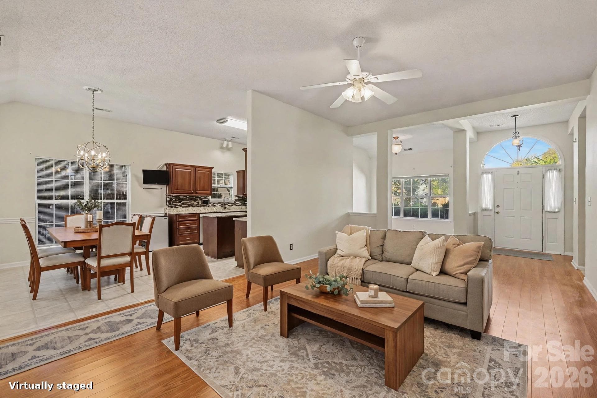 Single Family Residence at 8524 Albury Walk Lane, Charlotte, photo 13 of 33