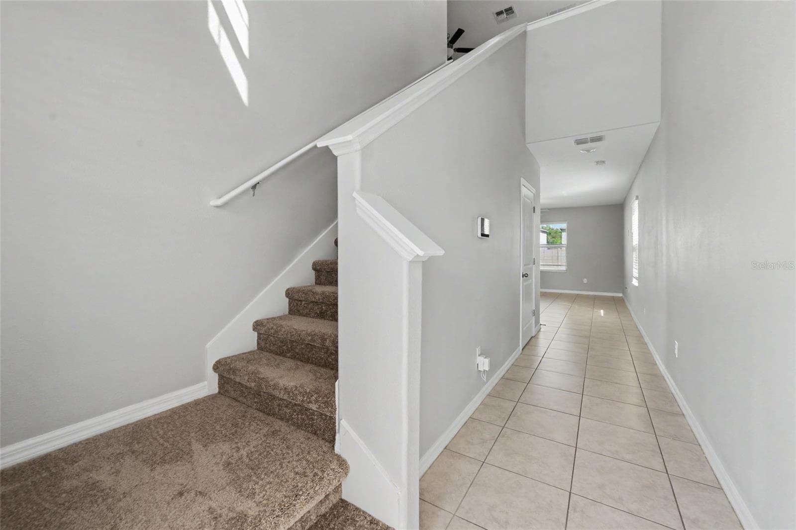 Single Family Residence at 1716 RIPPLE JADE PL, RUSKIN, photo 3 of 27